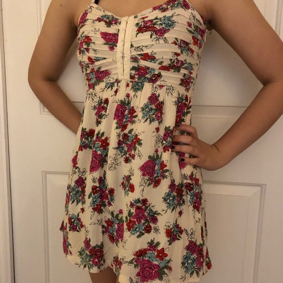 Billabong floral mini dress size small trendy - Picture 2 of 4